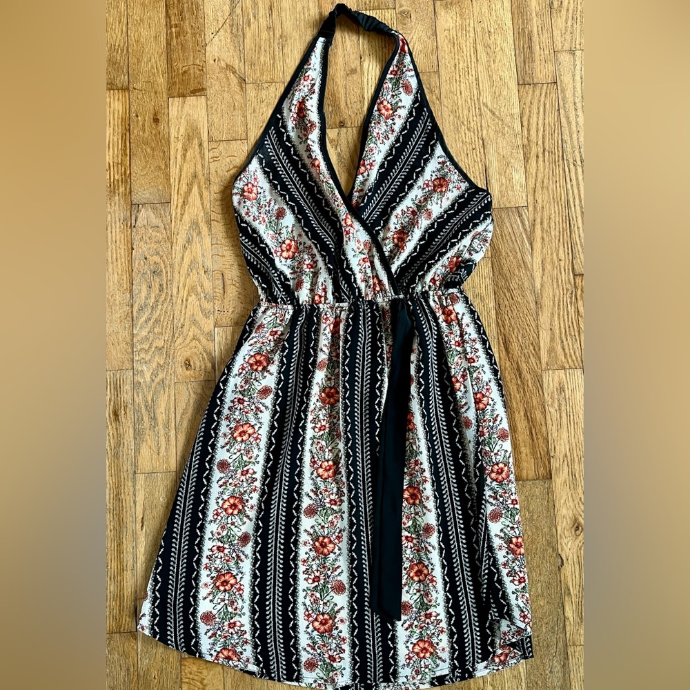 Monteau Black and White Halter Sundress Casual